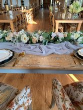 Load image into Gallery viewer, 10' Faux Flower Garland