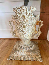 Load image into Gallery viewer, French Topiaries