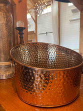 Load image into Gallery viewer, Copper Beverage Tub